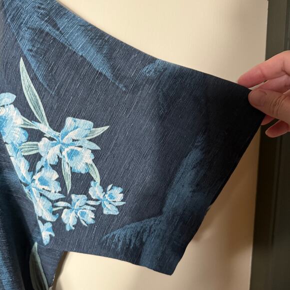 Havana Jack's Cafe 100% Silk Shirt XL Blue Hawaiian Print Tropical Beach Casual - Picture 5 of 10